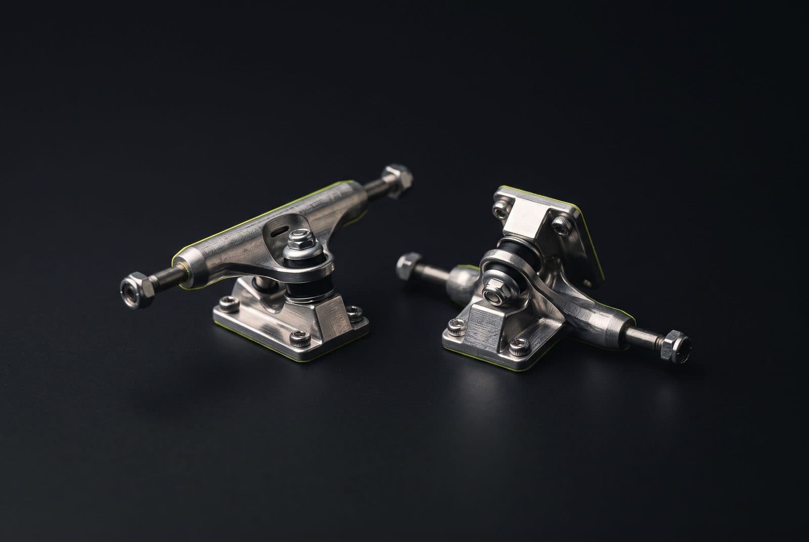 Trucks — Fingerboard Lab