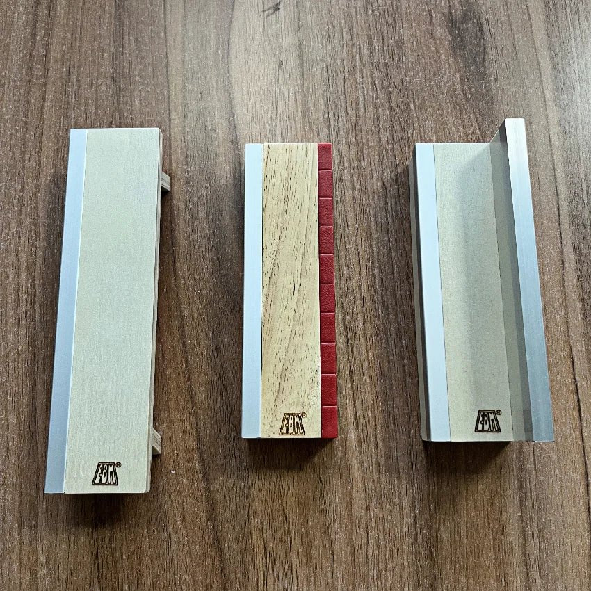 Mini Fingerboard Ramp Set Portable Quarter Pipe & Rail for Tech Deck Practice Desktop Skate Park Obstacles for Fingerboarding - Concave Craft