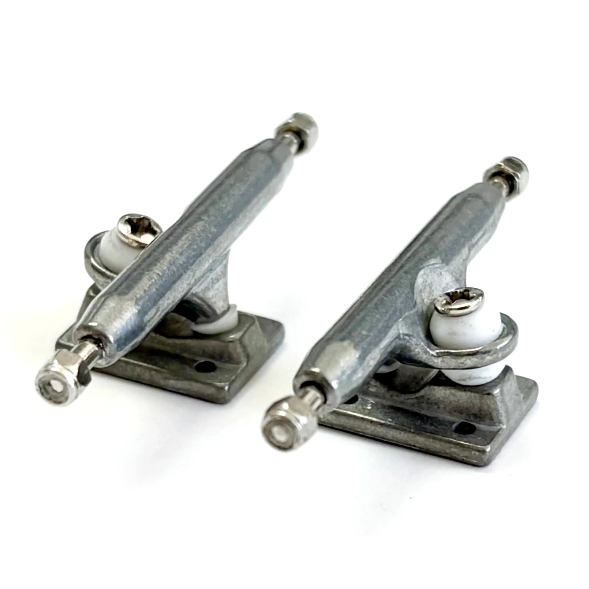 V3 Inverted Kingpin Trucks — Full Width Range - Concave Craft